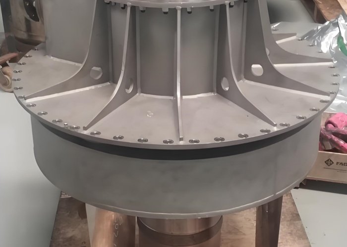 Forged Propeller Shafts (Tailshafts) Forged Propeller Hubs for Large Marine Propellers